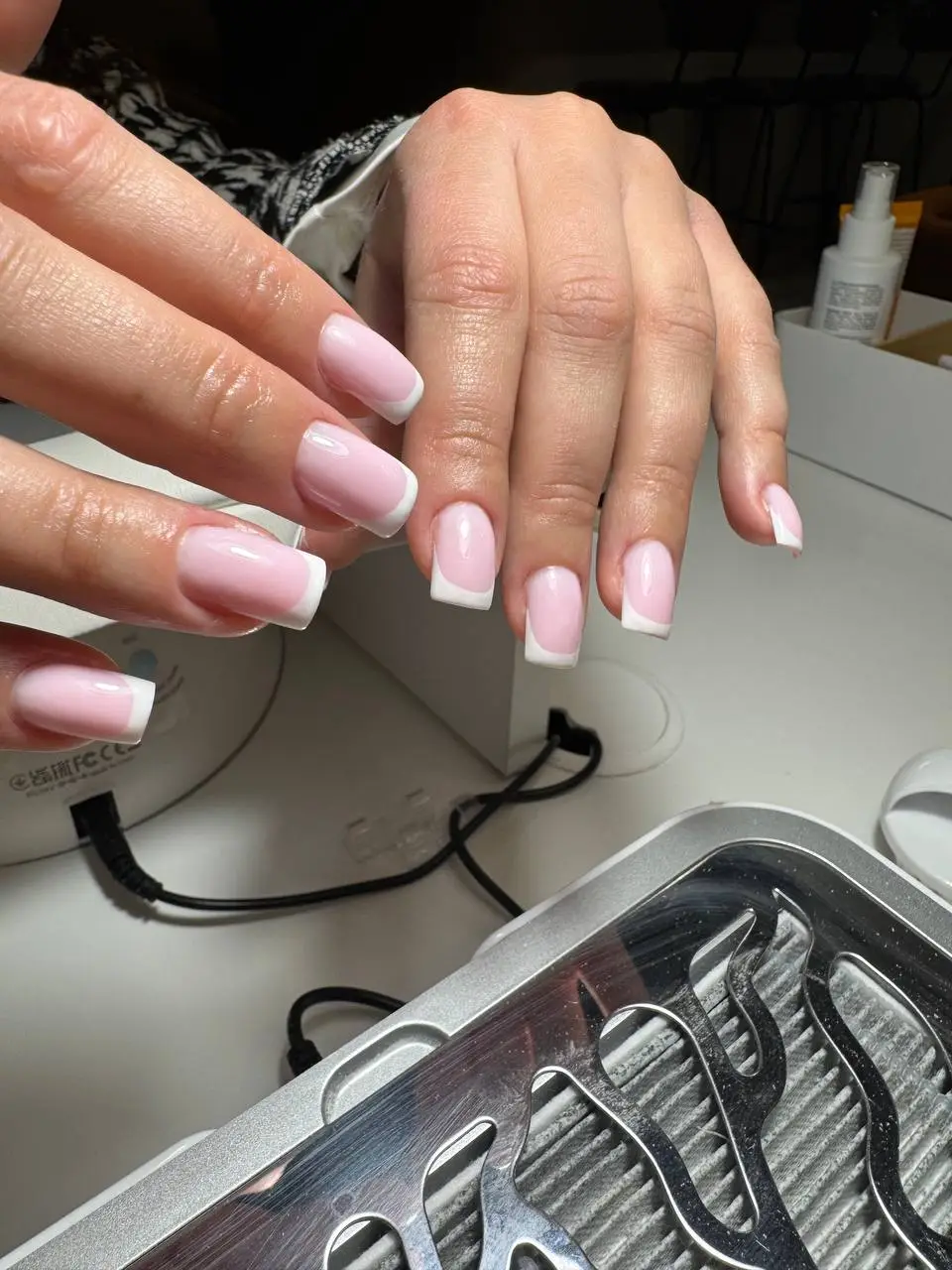 Комплексний манікюр з укріпленням гелем - результат